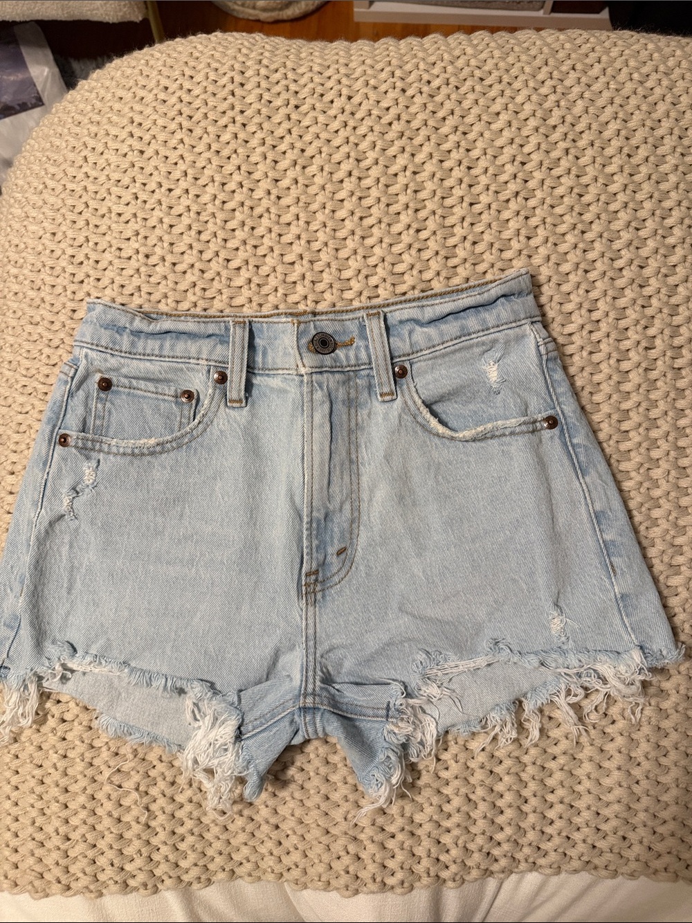 Abercrombie & Fitch High-Rise Mom Shorts